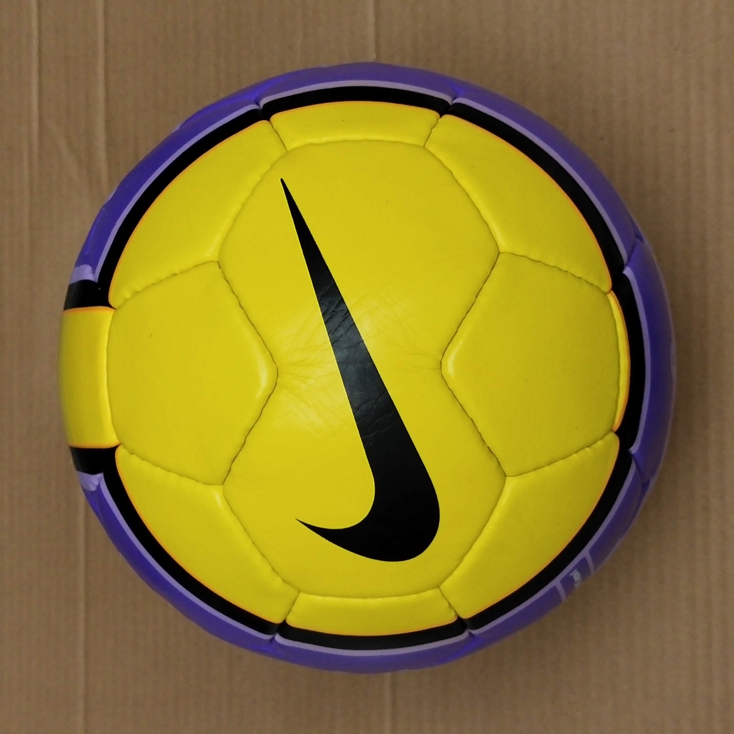 Aerow soccer outlet ball size 5