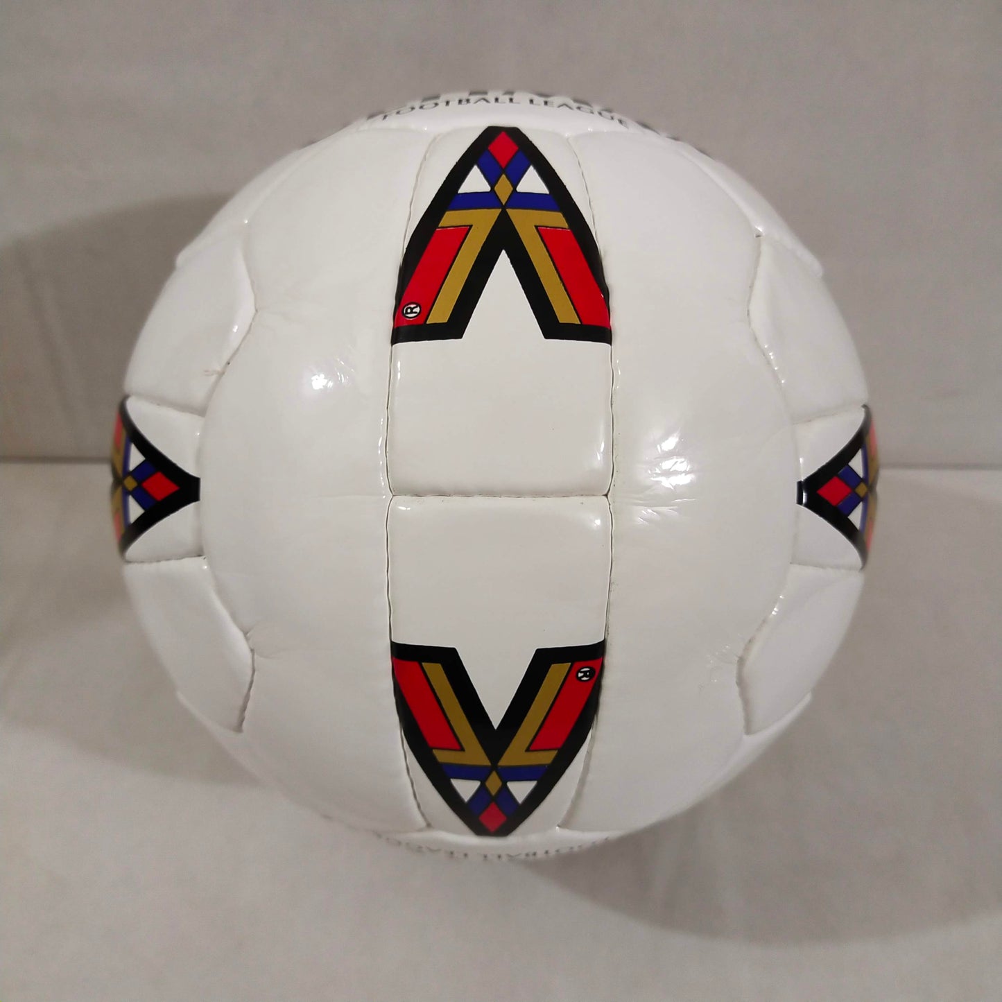 Mitre Ultimax | 90s | The Football League | Size 5 04