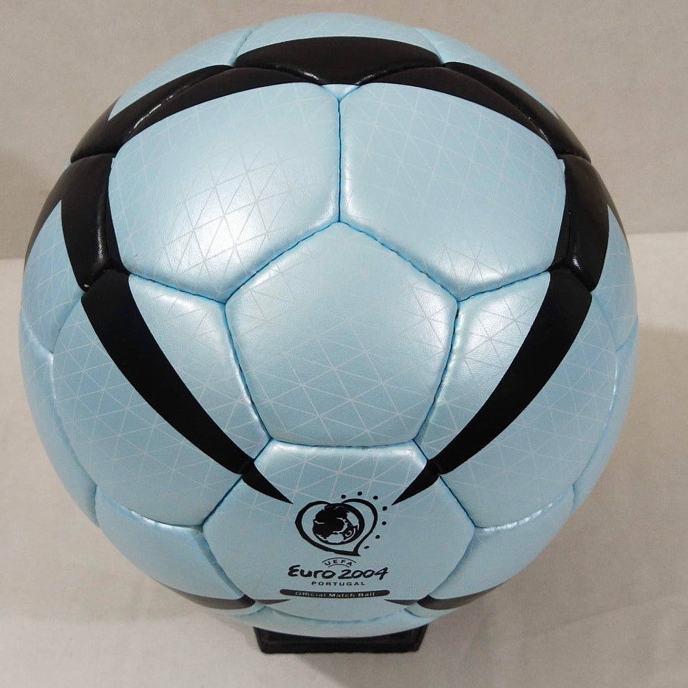 Adidas Roteiro Grand Stade | 2004 | UEFA Europa League | Official Matc ...