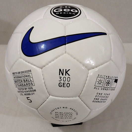 Nike NK Geo 300 | 0.84 Geo Design | Size 5