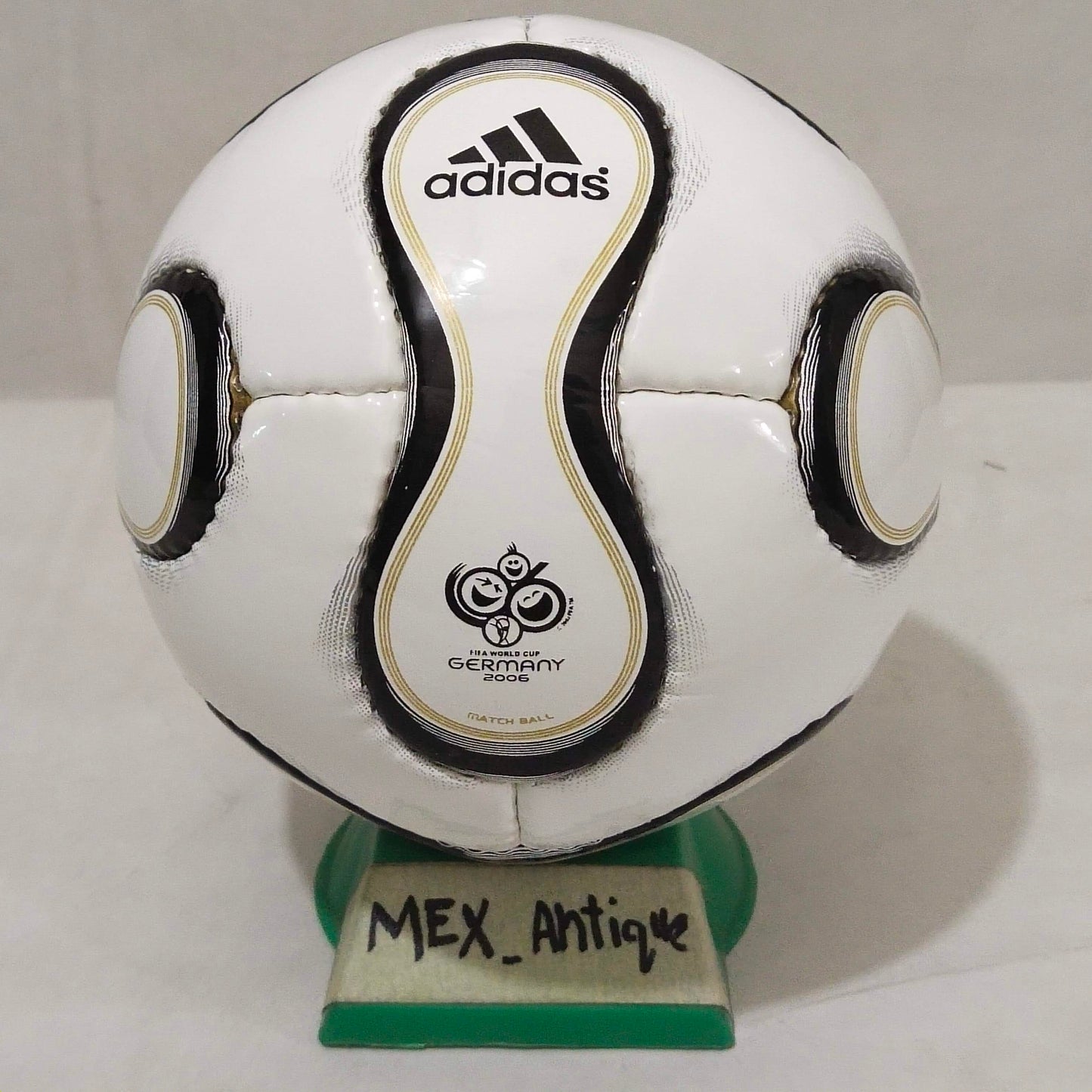 Adidas Teamgeist MINI Ball | 2006 FIFA World Cup Ball 01