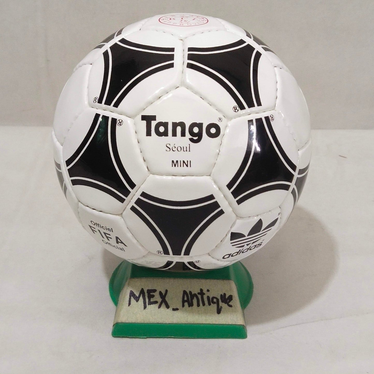 Adidas Tango Seoul Mini | 1988 Summer Olympics | Mini Ball 01
