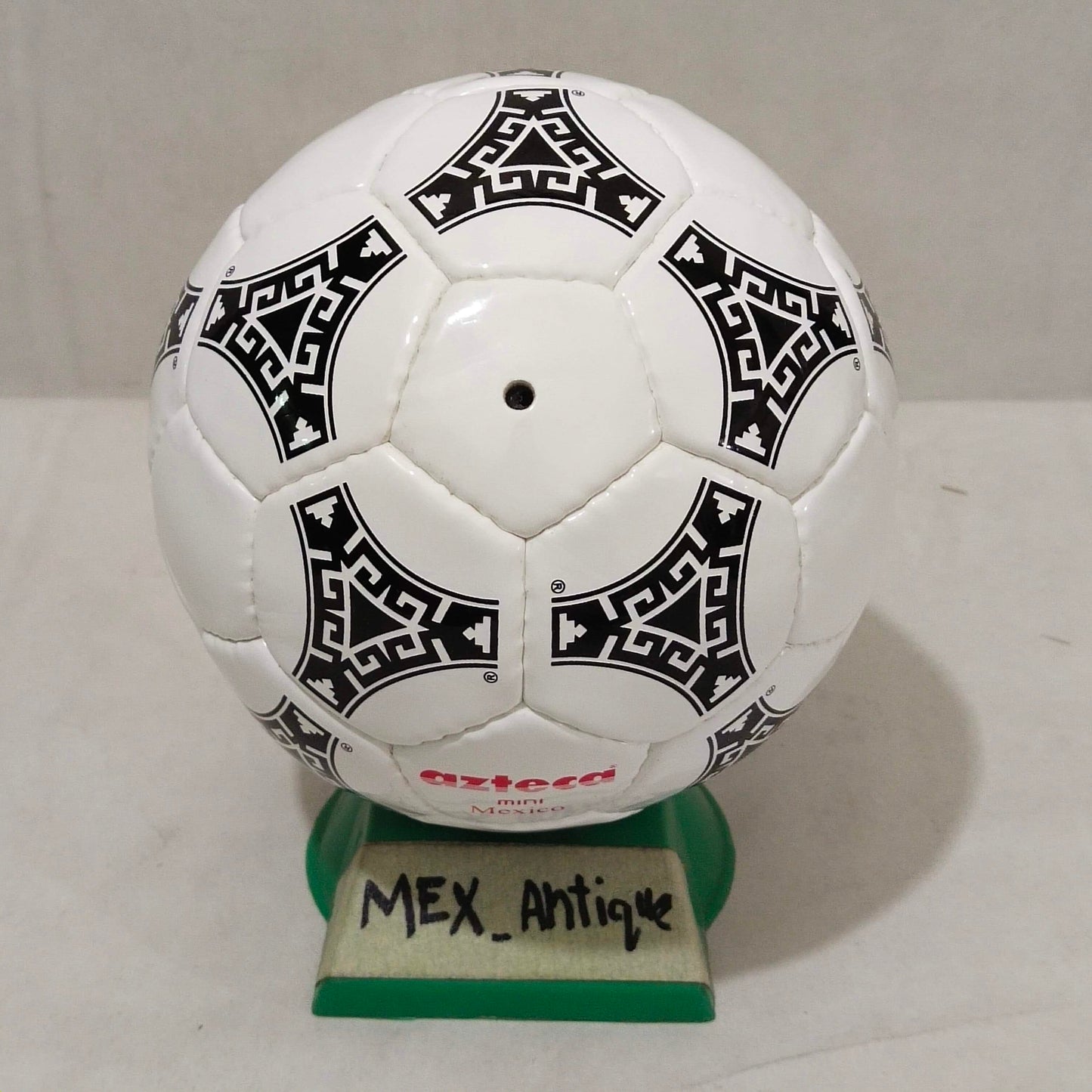 Adidas Azteca Mexico Mini | FIFA World Cup 1986 | Red Stamps 02
