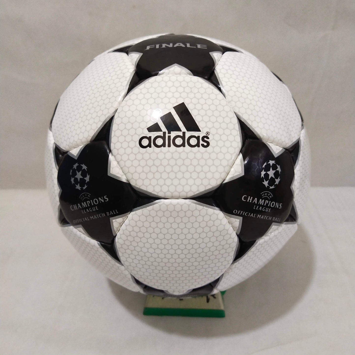 Adidas Finale 2 | 2002-2003 | UEFA Champions League Ball | Size 5 03