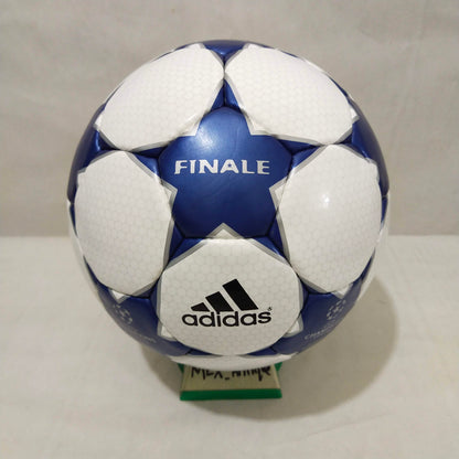 Adidas Finale 3 | 2003-2004 | UEFA Champions League Ball | Size 5 01