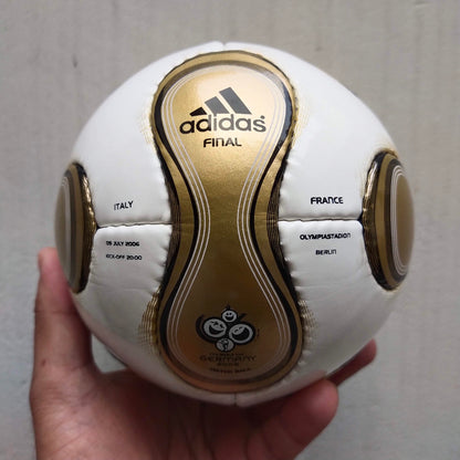 Adidas Teamgeist Berlin MINI | Italy VS France | 2006 FIFA World Cup Ball