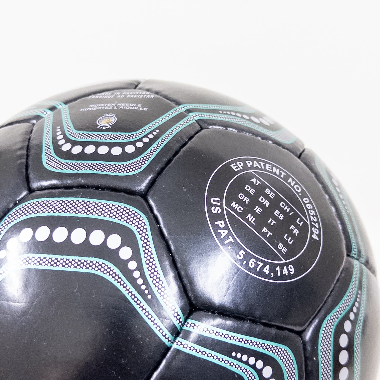 Nike Geo Vitesse | UEFA Champions League | Size 5 04