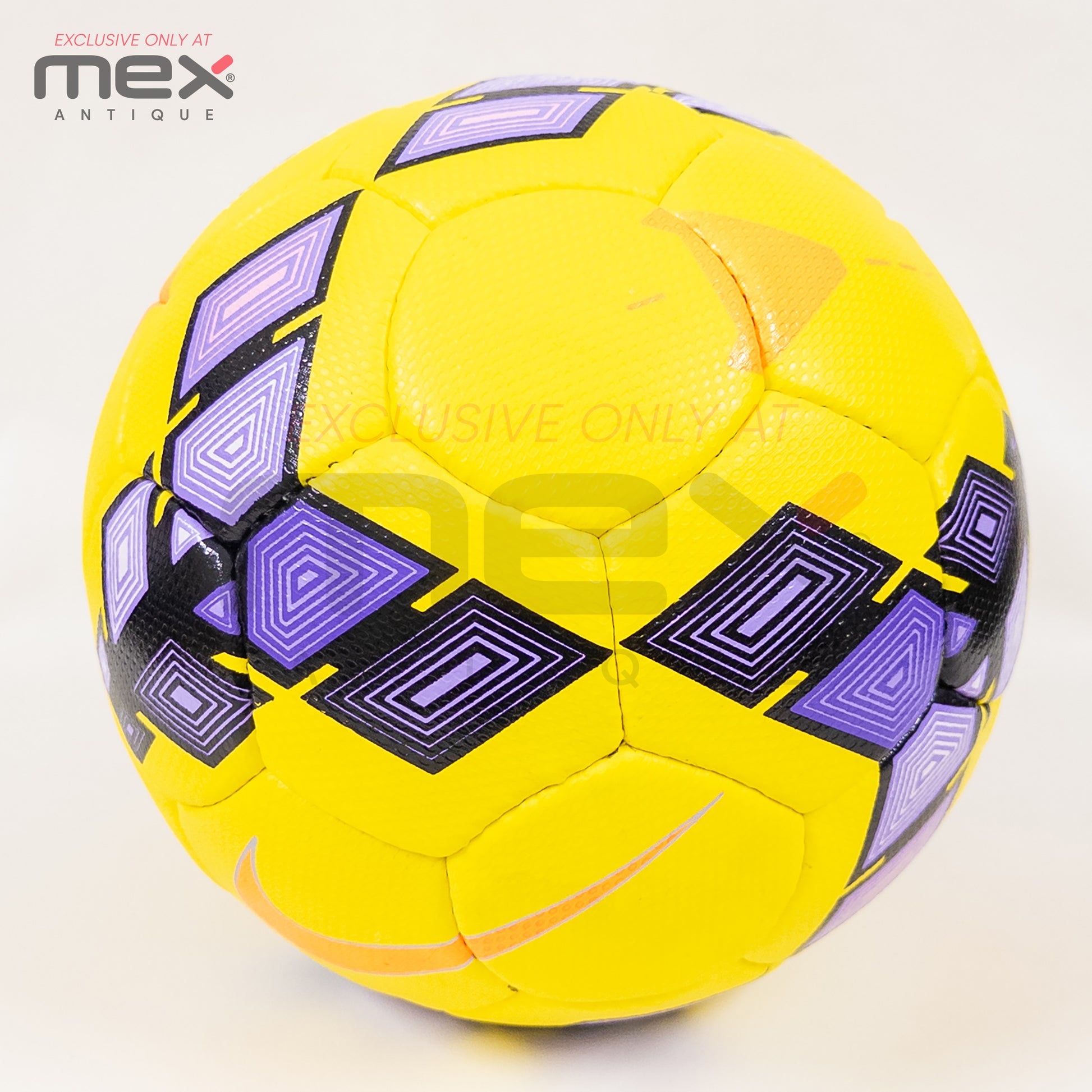 Nike Incyte Hi-Vis | La Liga | LFP | 2013–2014 | Size 5 03