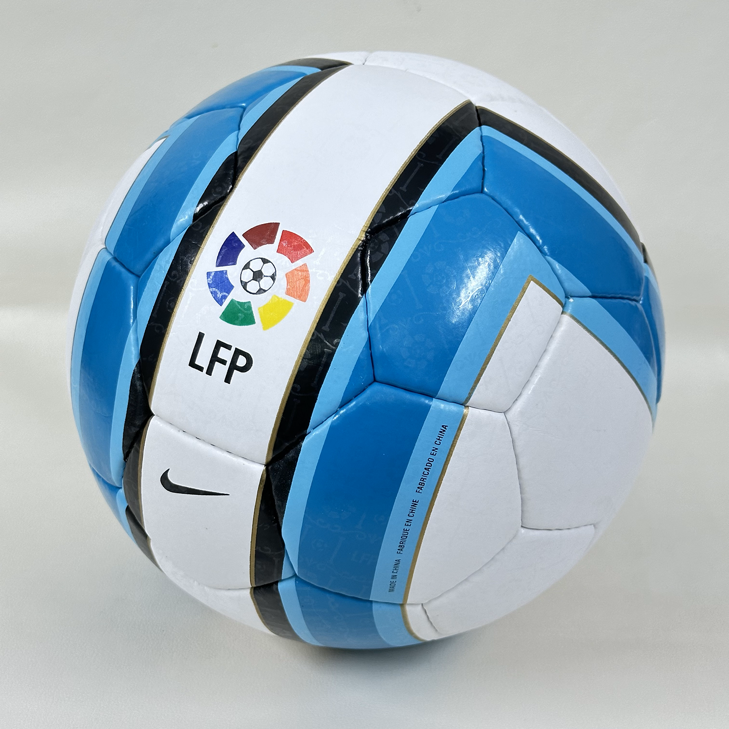 Nike Total 90 Aerow II | La Liga Spain | 2006/2007 LFP | Size 5 01
