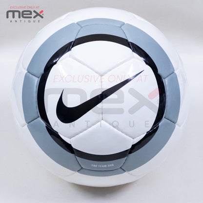 Nike Total 90 Team 300 | T90 | 2005 | Size 5 02